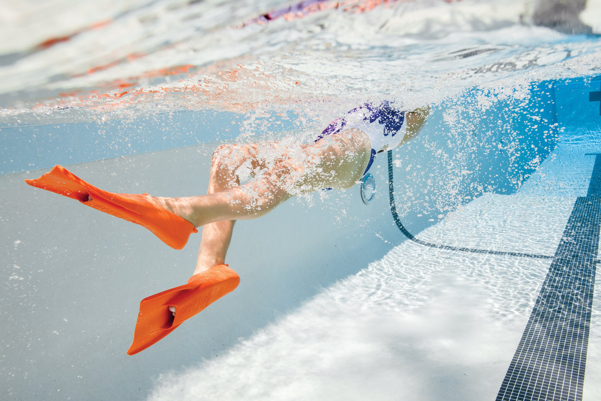 BOOSTER SWIM FINS | SHORT BLADE FLOATING FINS